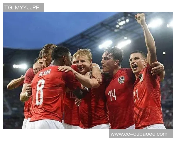 诺伊尔强调球队配合日益默契每位球员明确自身职责与角色