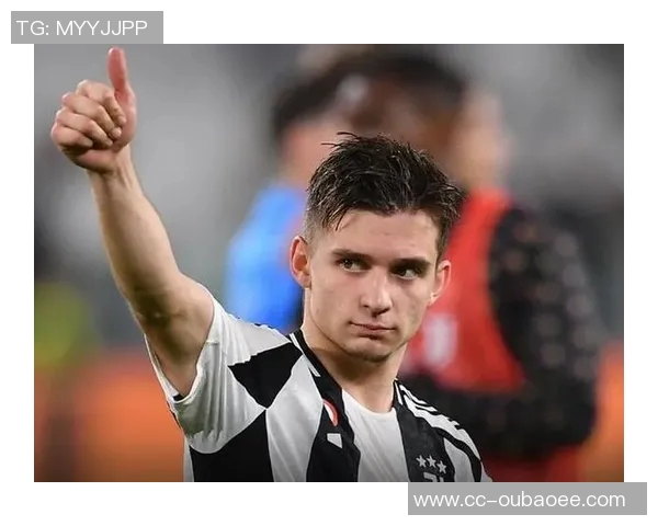 意媒报道凯利与小孔塞桑身体不适出战萨索洛存疑情况分析