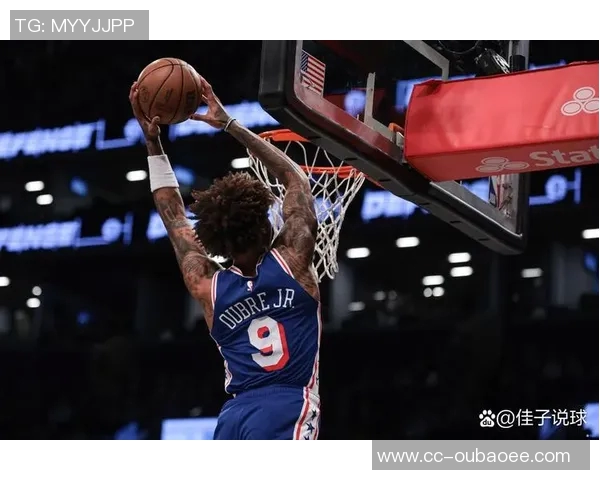 乌布雷压哨三分助攻防建功半场高效15分并造萨迪克贝犯规